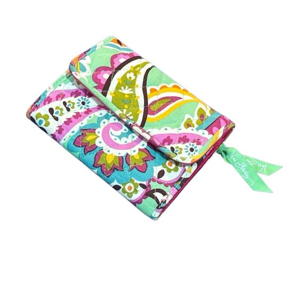 Vera Bradley Tutti-fruitti bifold euro wallet - Picture 1 of 11
